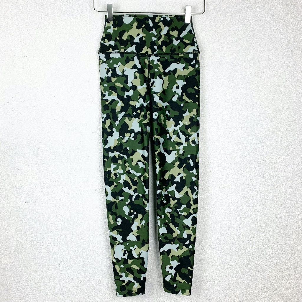 Carbon38 | Refreshing Camo Print High Rise Legging